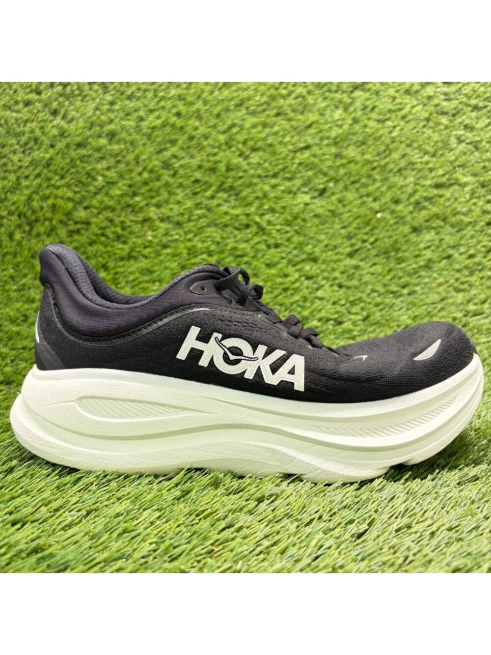 Hoka One One Bondi 9 Women Size 8.5D Black White Athletic Running Shoes Sneakers